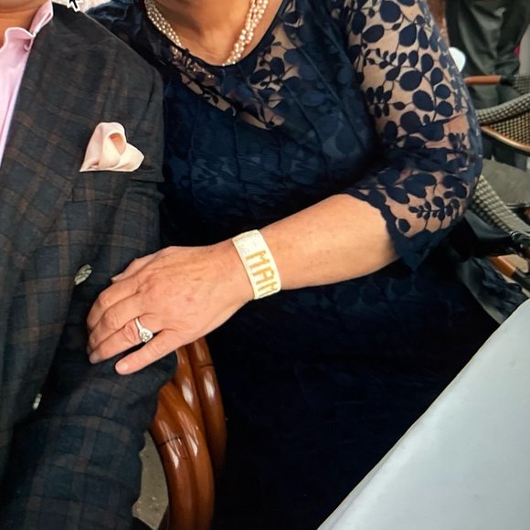 Size 18 Navy Lace Teri Jon long gown - Picture 5 of 9